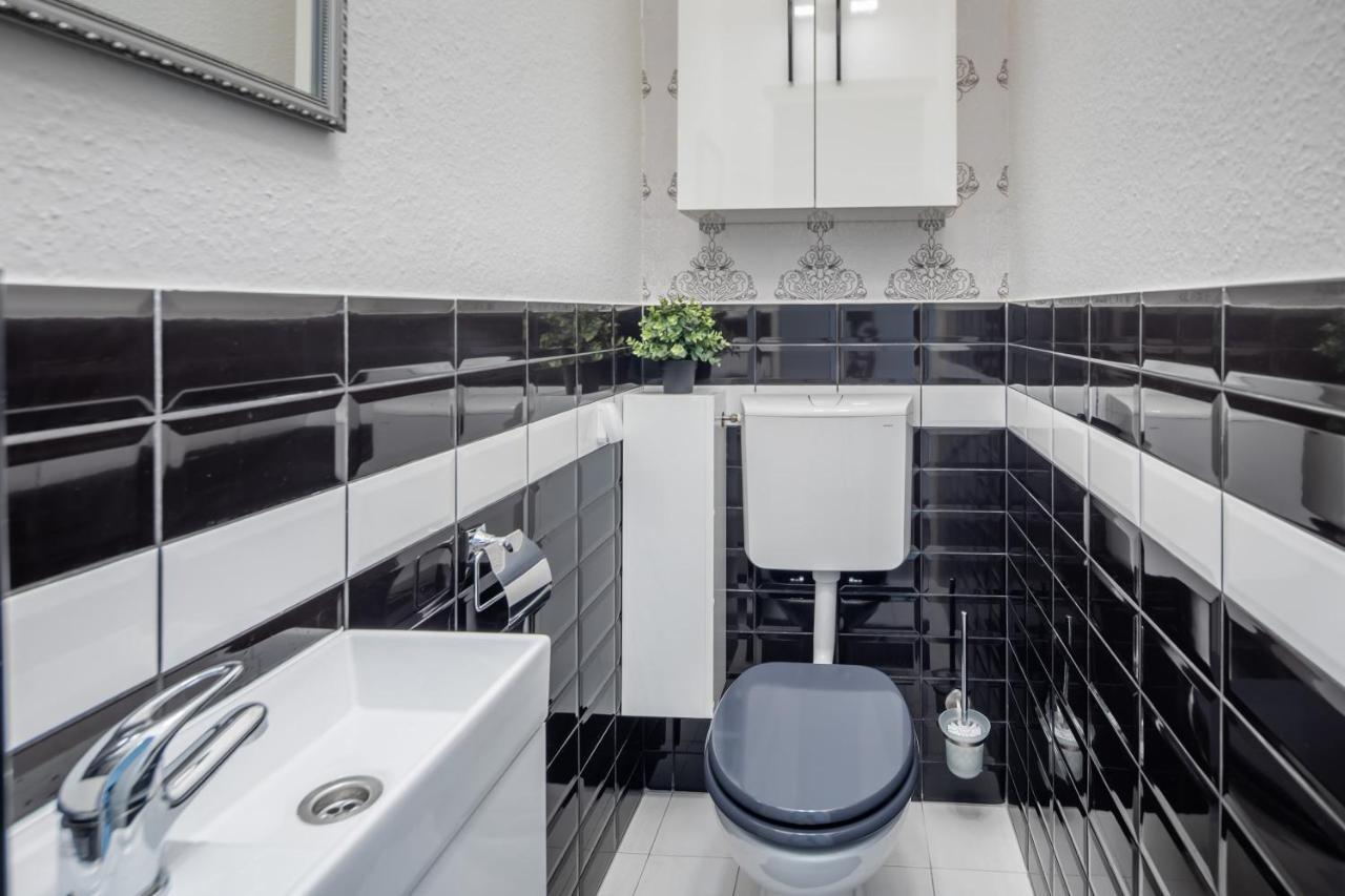 Convenient Super Central Stay Budapest Exteriör bild